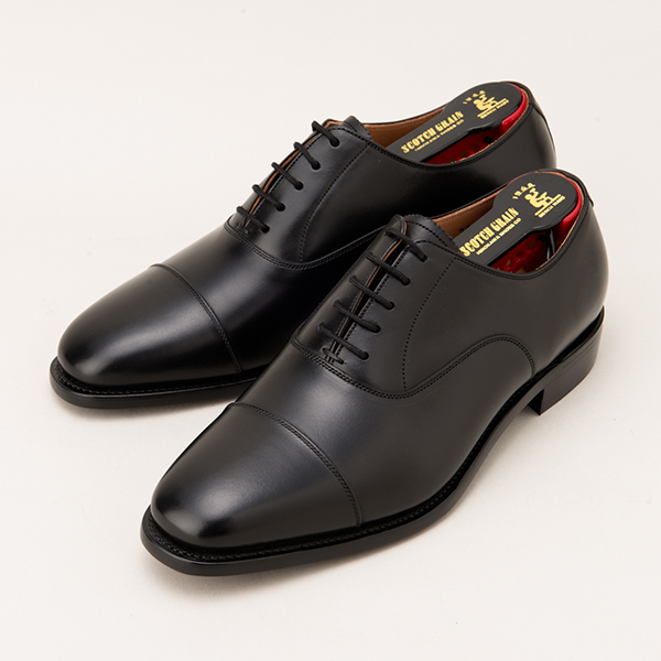 未使用級極美品 リーガル ビジネスシューズ 革靴 左右サイズ違い